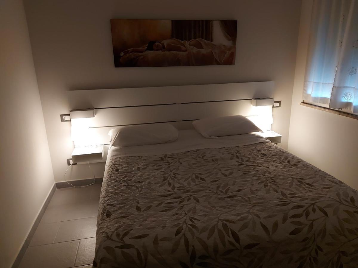 Fare Bnb - Room Del Parco Реджонель-Эмилия Экстерьер фото